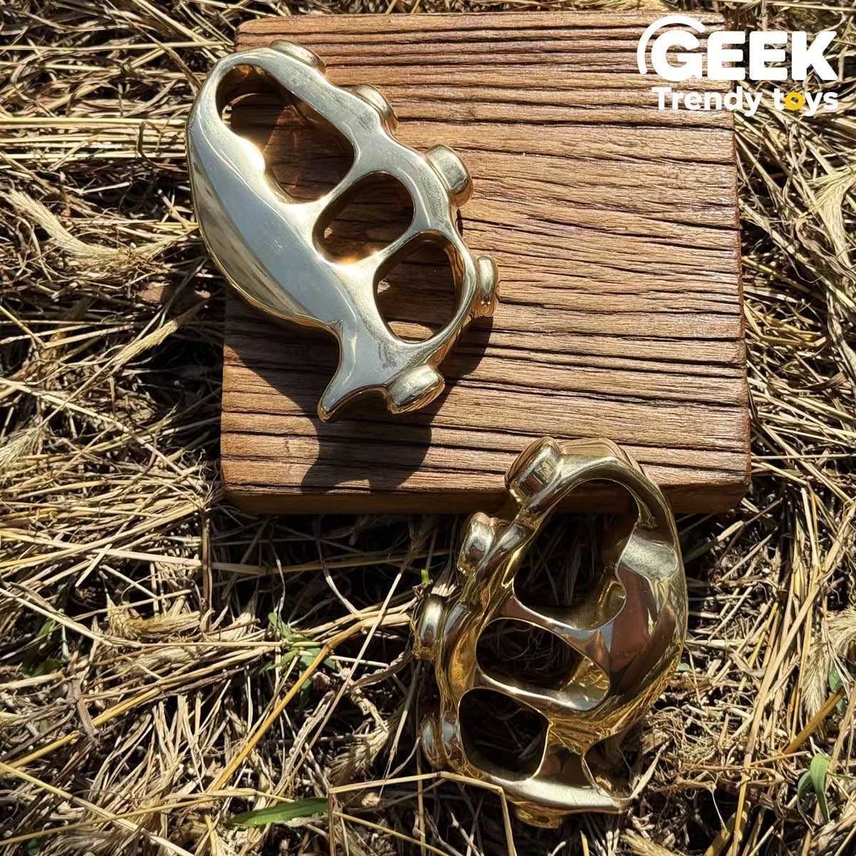 Solid Brass CNC Skull Knuckles