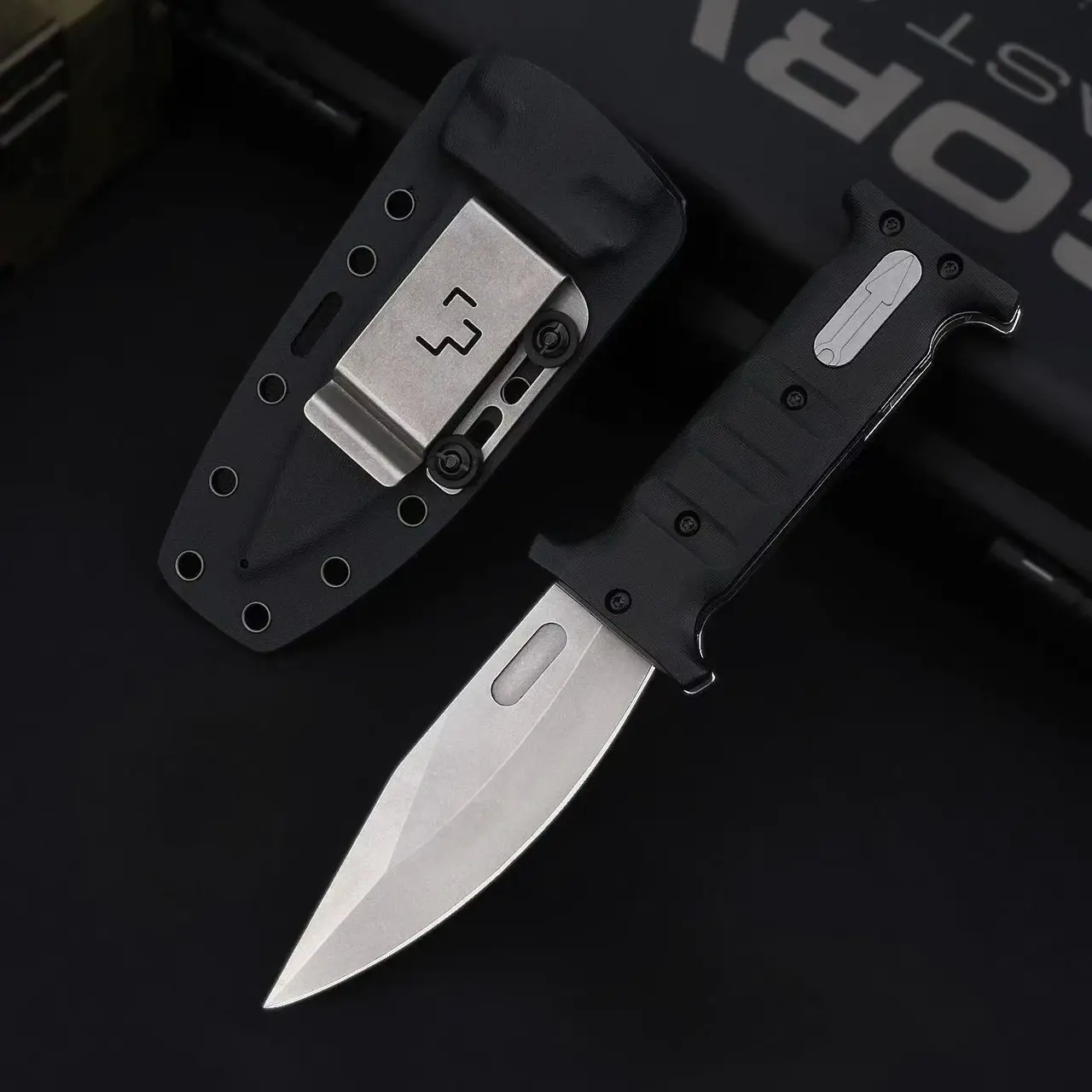 Outdoor Tactical Knife